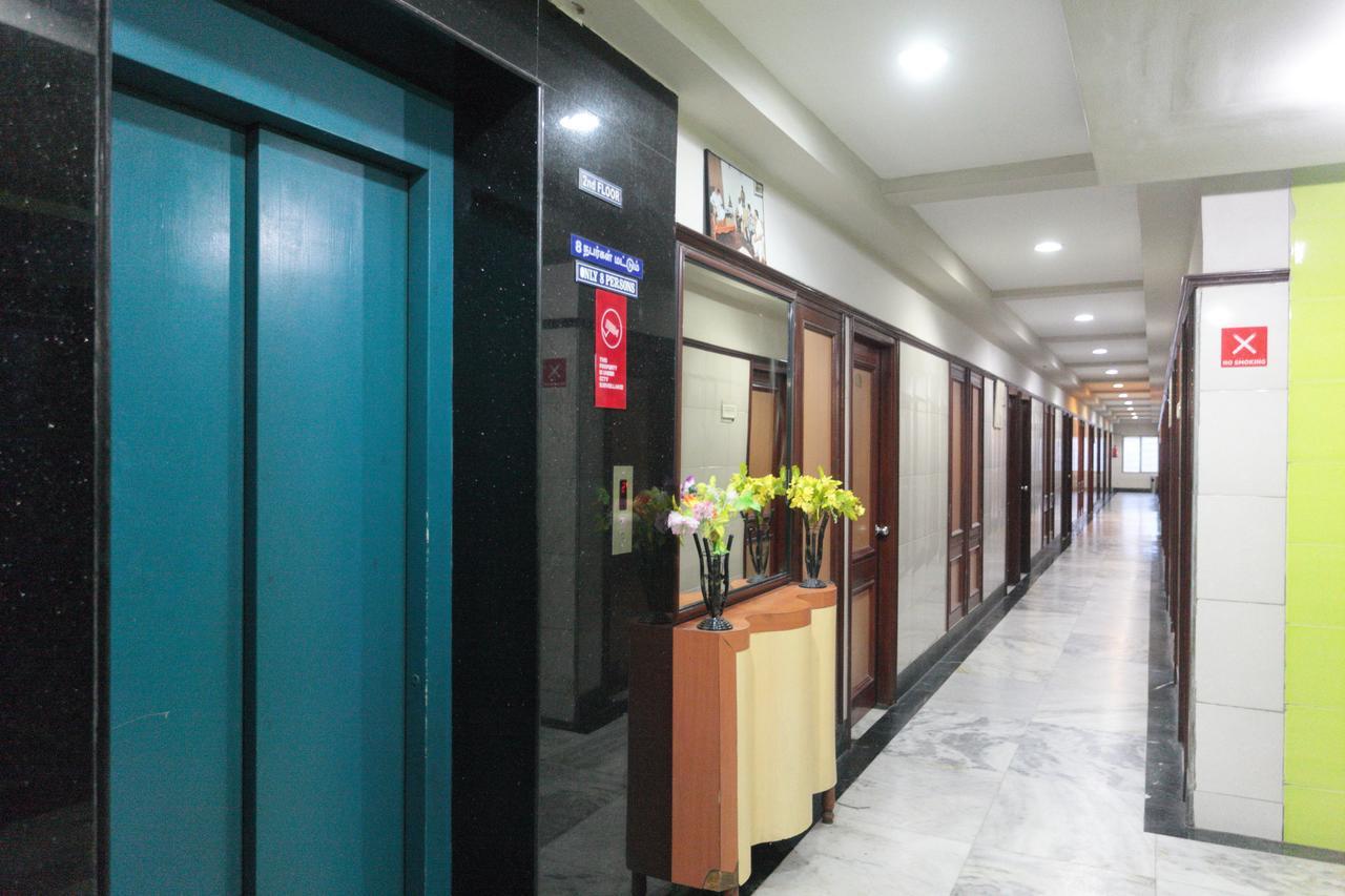 Oyo 5377 Hotel Raaj Bhaavan Chennai Exterior foto